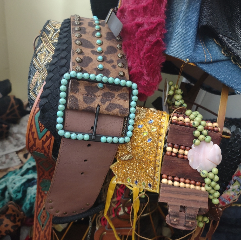 Boutique + Vintage Belt Lot Bundle - 17 Belts